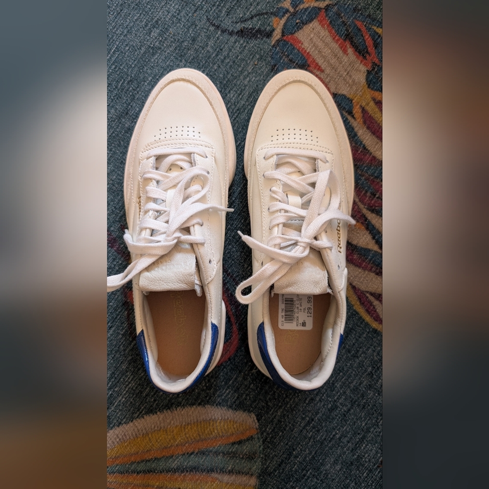Reebok Women's Club C Clean White and Blue Sneakers NWT